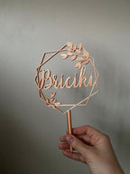 Personalizēts kāzu tortes dekors