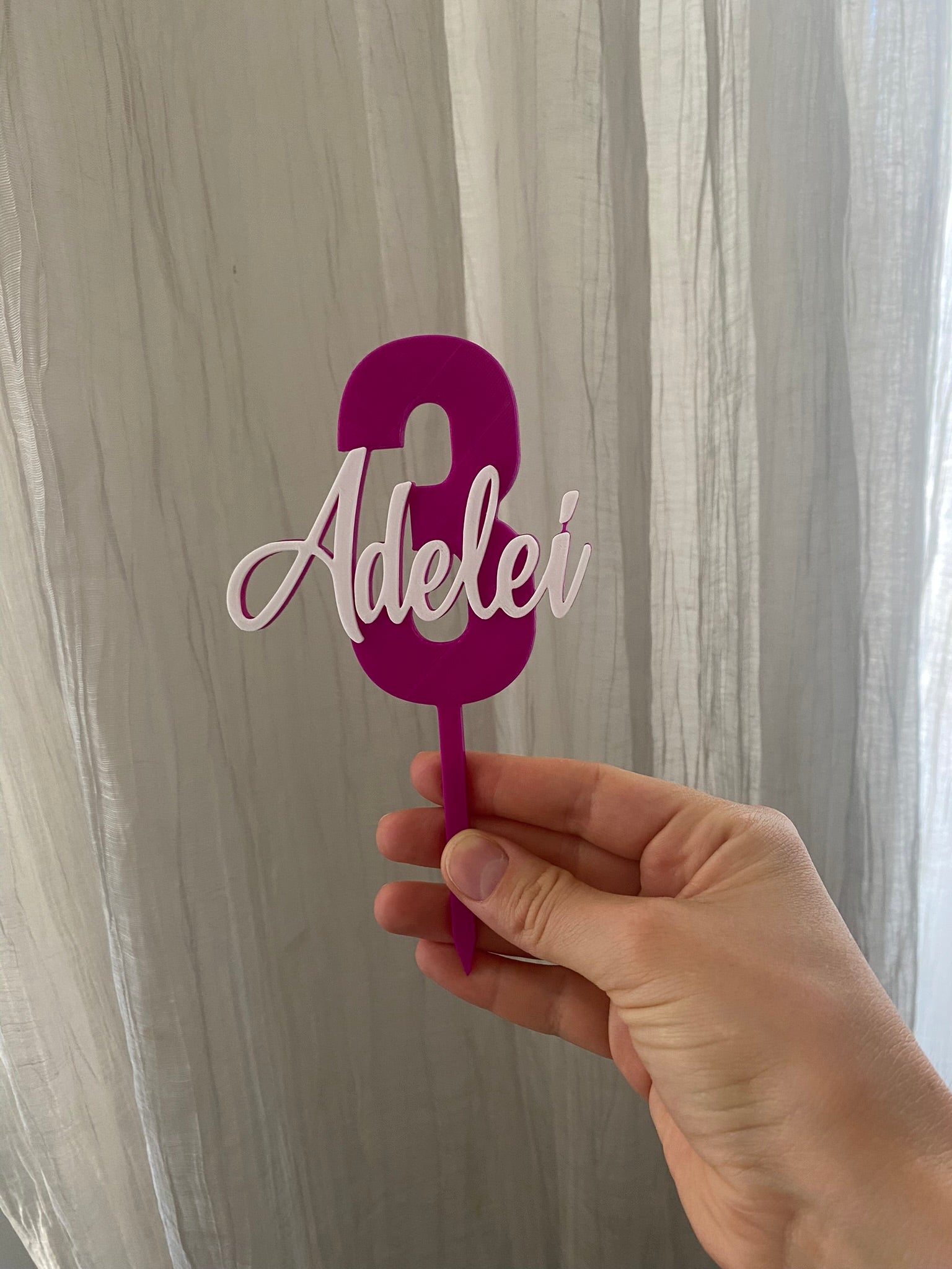 Personalizēts toperis ar vārdu un vecumu